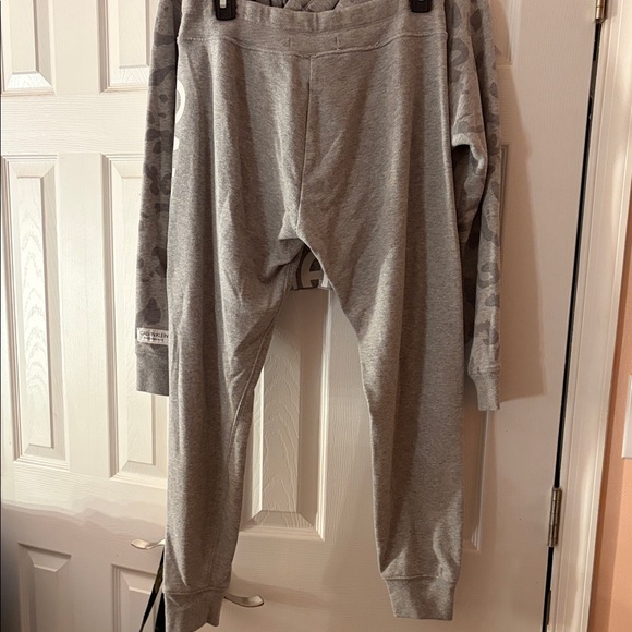 Calvin Klein Gray Lounge Set - Picture 6 of 7